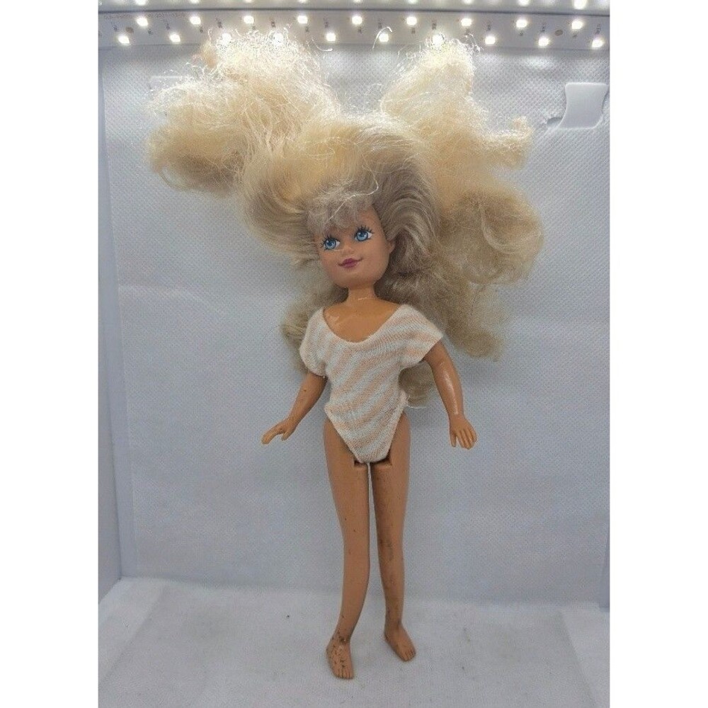 Kid Kore Blonde Vintage Fashion Doll Blonde Blue Eyes 10"